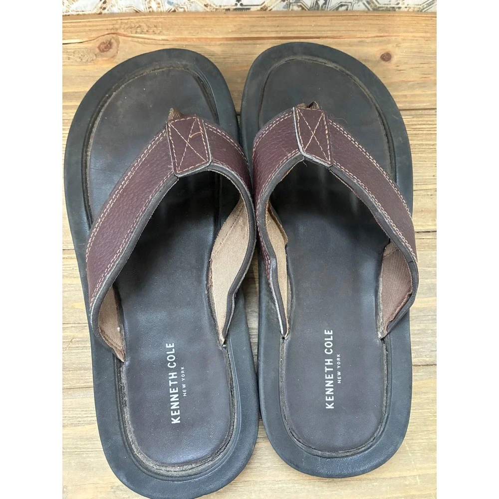 Kenneth Cole New York Brown Leather Flip Flop Sandals Mens Size 8